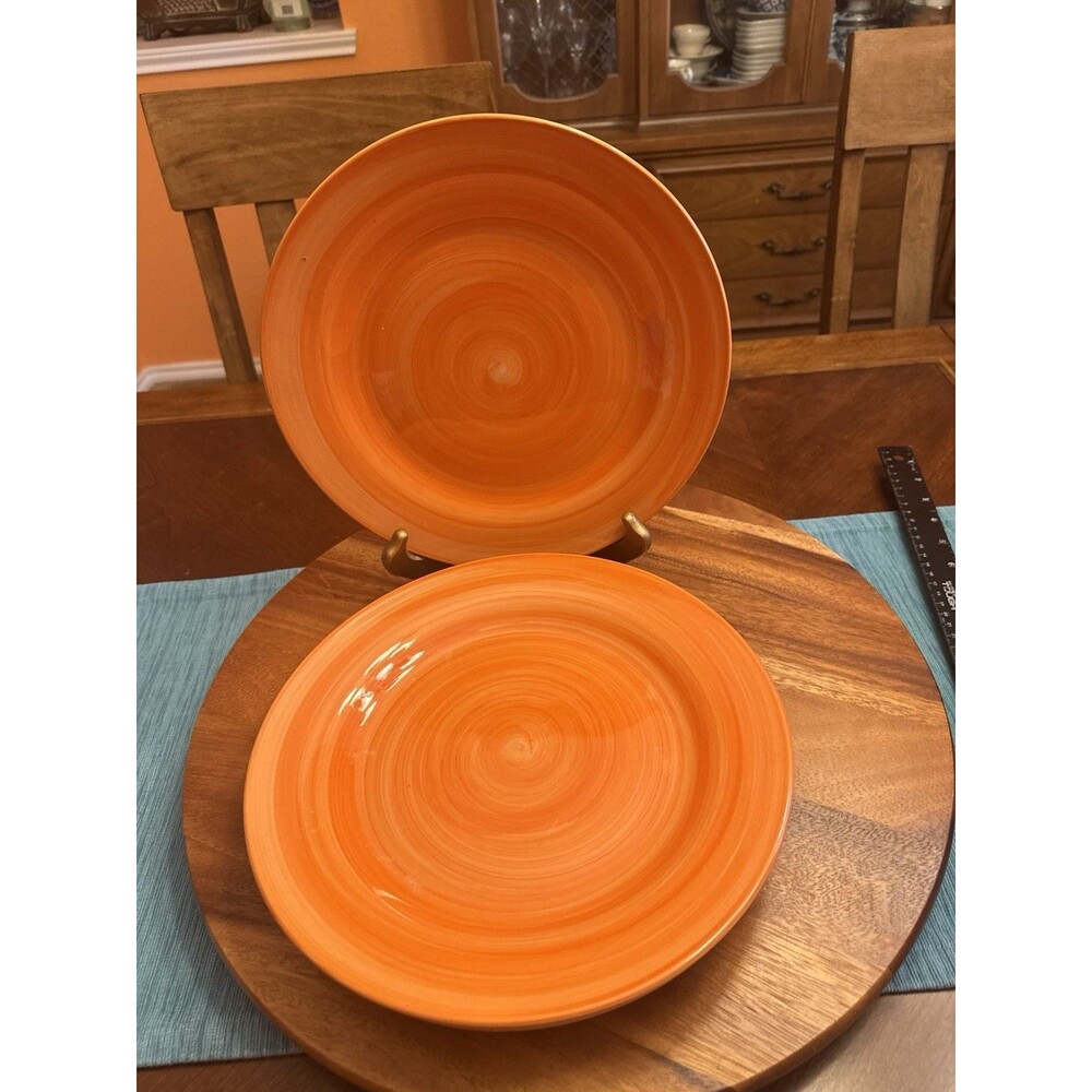 Tabletops Gallery Monterey Dinner Plates. A Set Of 4 - Picture 4 of 7